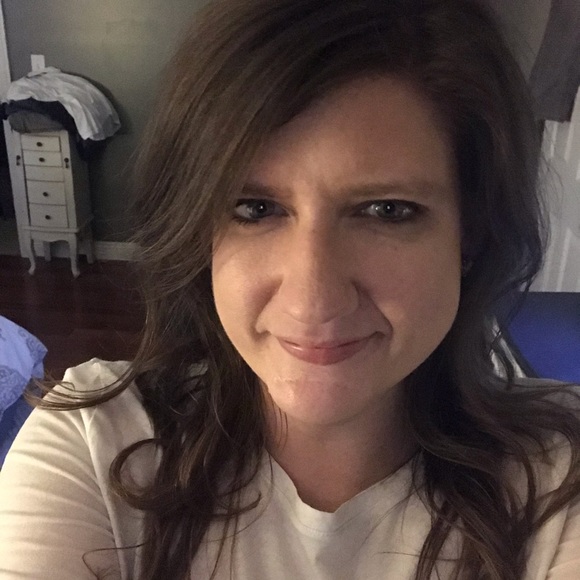 Meet your Posher, Casey - Picture 1 of 1